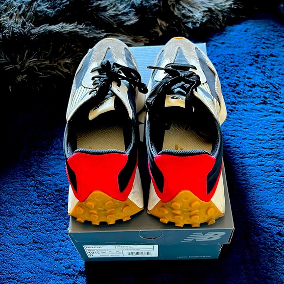 New Balance - Picture 4 of 4